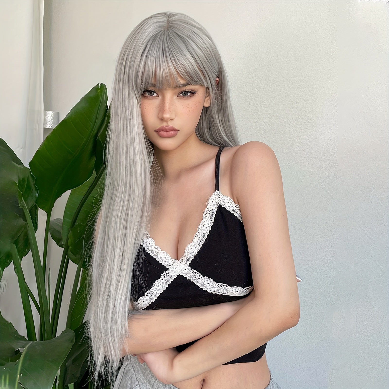 Peruca Cinza Prateada Longa com Franja Halloween | Polly Hair